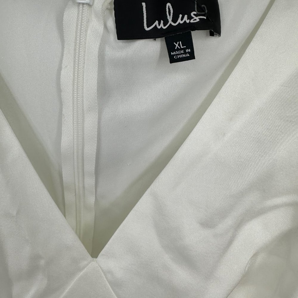 Lulu's Eternal Bond White Satin Ruffled Flutter Sleeve Maxi Dress Flawed NWT XL - Picture 7 of 12